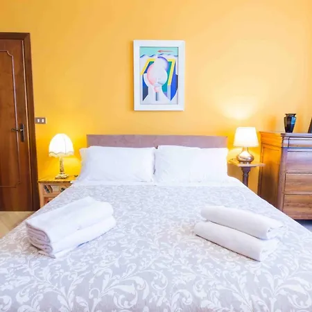 Apartament Art Painting With Canal View *