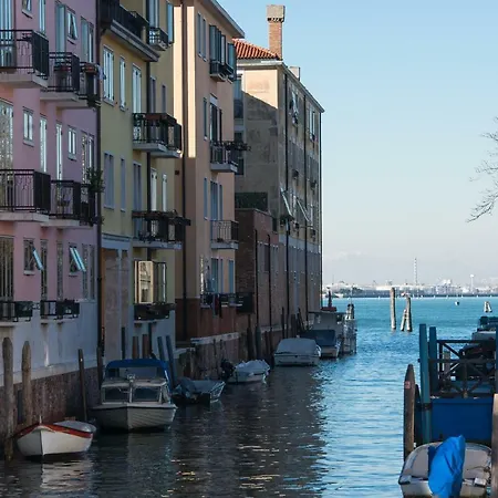 Apartament Art Painting With Canal View Wenecja